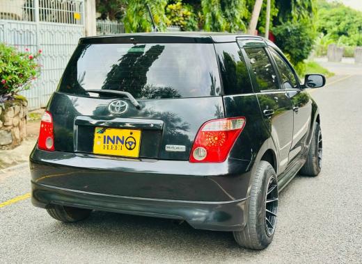 Toyota IST 2006 – 1290cc