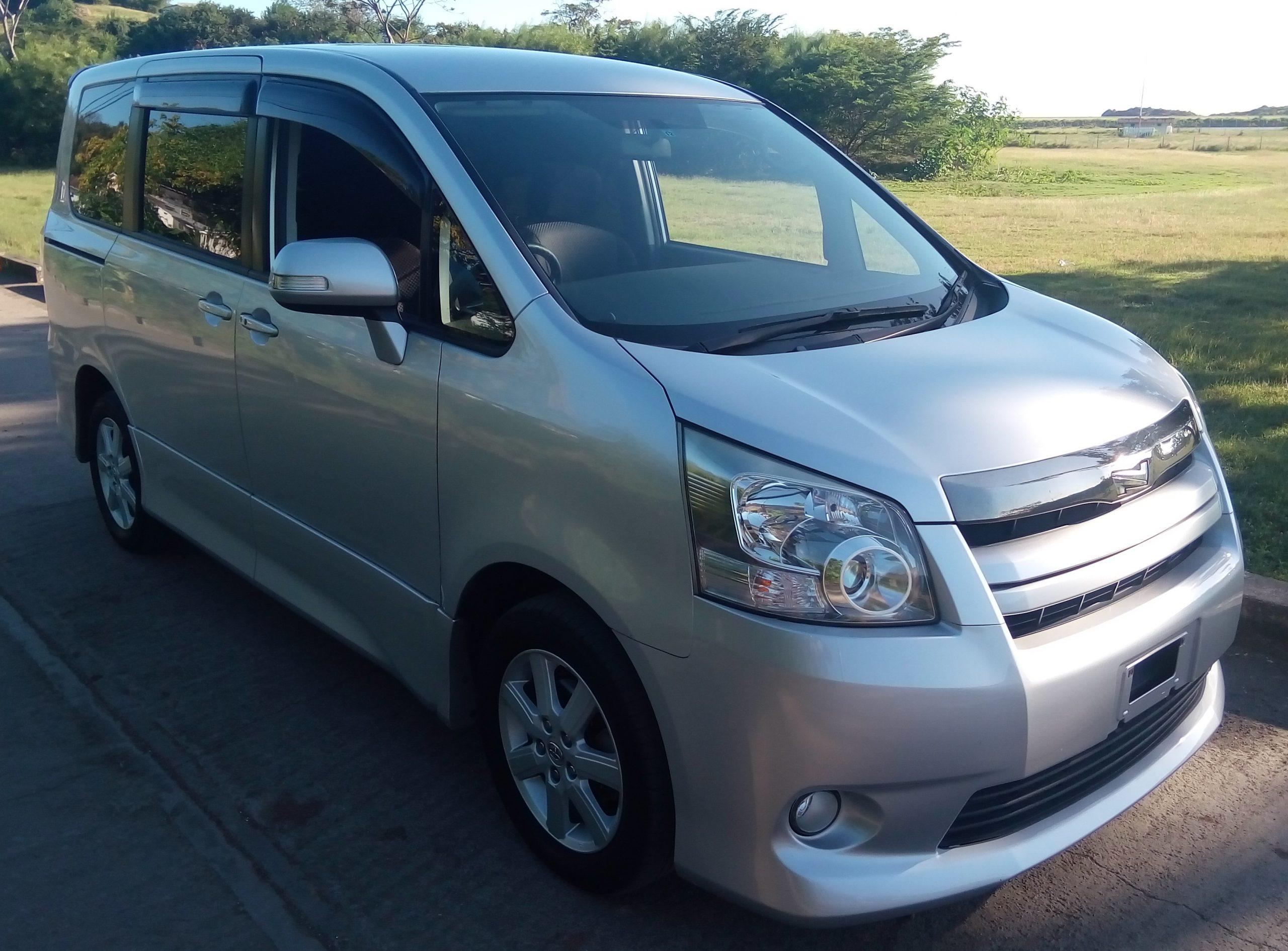 Minivan